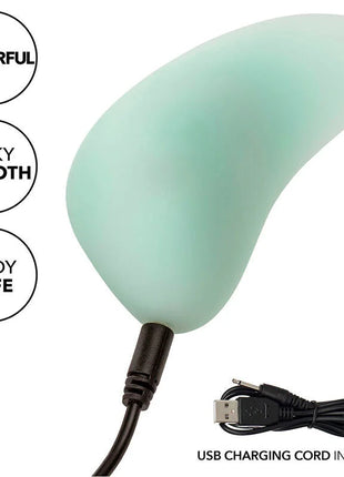 Ein schlankes mintgrünes silikon pleasure device mit 10 funktionen und usb-ladekabel von calexotics pacifica bali teaser