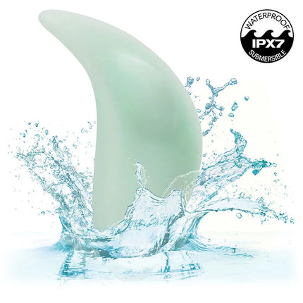 Ein mintgrüner, durchsichtiger shark-fin-förmiger caexotics pacifica bali teaser 10 funktionen aqua mit glatter oberfläche