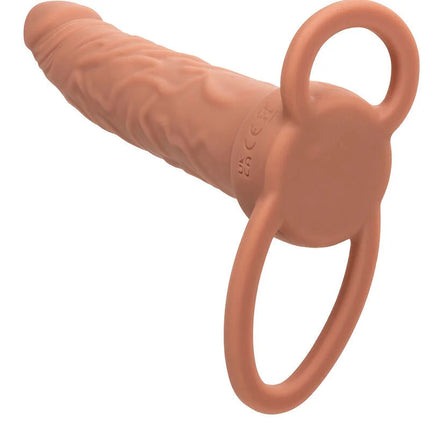 Brauner tan silikon analplug mit ringbefestigung von CalExotics Performance Maxx wiederaufladbar dual-penetrator