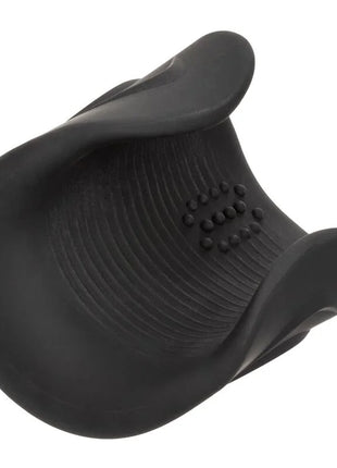 Schwarzer silikon prostata massager mit strukturierten rippen und erhöhten punkten von calexotics pro stroker optimale power