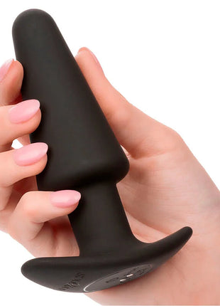 Calexotics rock bottom schwarzer silikon analplug mit gebogenem grund und strukturierter griffoberseite