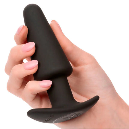 Calexotics rock bottom schwarzer silikon analplug mit gebogenem grund und strukturierter griffoberseite