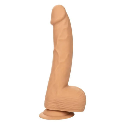 Beiger silikon-dildo mit realistischer struktur und abgerundetem boden von calexotics silkon-nieten 20,32 cm haut