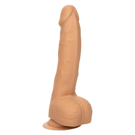 Beige silikon phallusförmiger dildo mit realistischen konturen und abgerundetem sockel von calexotics 20,32 cm haut
