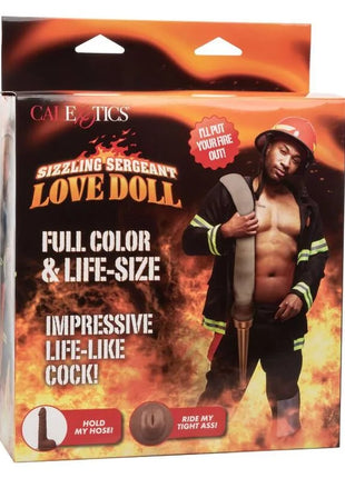 Caleexotics sizzling sergeant love doll model 2 lebensgroße feuerwehrfigur in schwarzer uniform mit rotem helm
