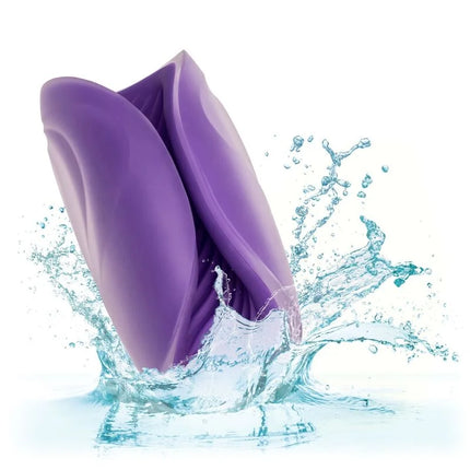 Purple silikon spiralgriff-masturbator von calexotics mit glatter glänzender oberfläche und geschwungenem design