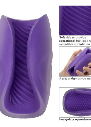 Purpurfarbener silikonmasturbator von calexotics mit weichen rillen und flexiblem offenes sleeve design