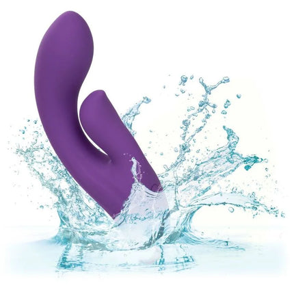Lila silikonspielzeug calexotics stella dual pleaser mit ergonomischem bogen und glatter oberfläche