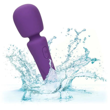 Calexotics stella massager violett silikon vibrierender massagestab mit glattem kopf und strukturierter grifffläche