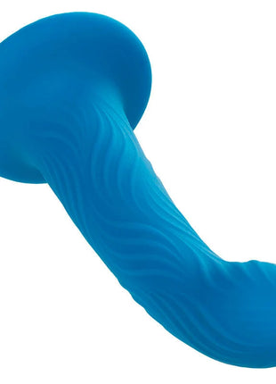 Calexotics wave rider ripple analstecker blau aus silikon mit welliger textur und abgerundeten enden