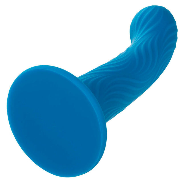 Calexotics wave rider ripple analstecker blau aus blauem silikon mit welliger struktur und glattem rundem fuß