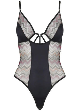 Schwarzer casmir lagerta teddy einteiler mit transparenten mesh-zickzackeinsätzen und weißer schnürung vorne