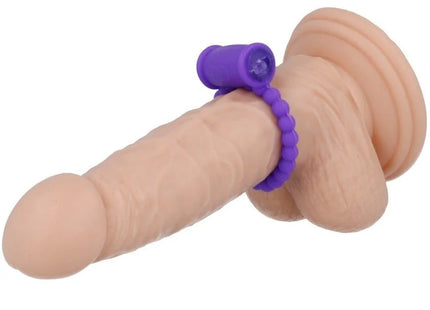 Beiger silikon-dildo mit violettem perlenring und zylindrischem lichtaufsatz von casual love 25 paar-vibratorring violett
