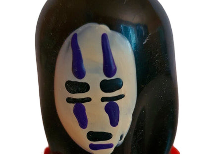 Glänzende schwarze handbemalte kondome maske ghost black mit weißem gesicht und lila markierungen spirited away inspiriert