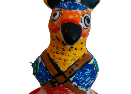 Handbemalte neuheitskondome captain parrot piratenpapagei figurine mit gelbem hut und bunten details