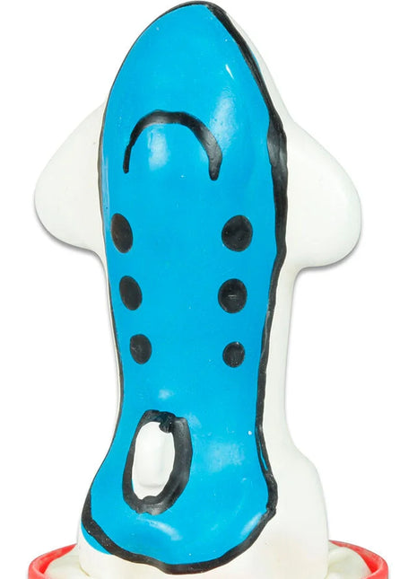 Blue und weißes hundespielzeug in skateboard form mit schwarzen kreisen für condomerie handbemalte neuheitskondome flugzeug