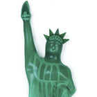 Grüne plastikfigur liberty statue mit lächelndem gesicht und krone im XL modell handbemalte kondome von condomerie
