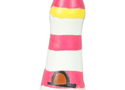 Ein pink und weiß gestreiftes handbemaltes kondom von condomerie mit gelbem band und schwarzem hutmotiv auf pinkem streifen