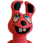 Handbemaltes neuheitskondom mit lachendem rosa gummi-hasen mit schwarzen ohreninnenflächen und blauen augen