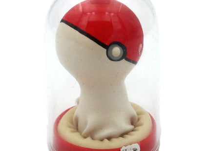 Handbemalte neuheitskondome pokeball rot-weiß figurine aus glas mit einer klaren glasglocke