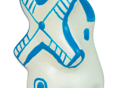 Weiße keramikfigur mit blauem windmühlendesign handbemalt von Condomerie für neuheitskondome