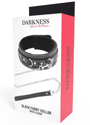 Schwarzer pelzkragen mit silberner kette und leine in hochwertiger leder-halskette verpackt in box darkness