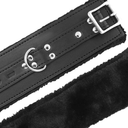 DARKNESS - SCHWARZ GEFÜTTERTE BDSM-HANDSCHELLEN - Handschellen für Frauen