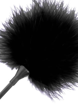 Schwarzer fluffy mikrofon windschutz mit schlankem metallstiel im produkt darkness schwarzer stimulierender stift 42 cm