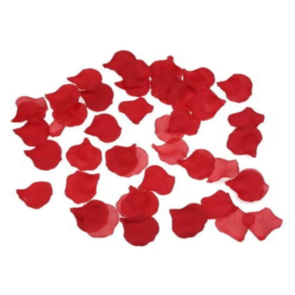 Eine sammlung lebendiger roter zarter stoffrosenblätter im produkt diablo picante 100 rote blütenblätter