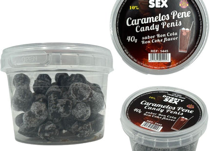 Transparenter plastikbehälter mit 20 dunklen karamelbonbons in penisform mit ron-cola-aroma diablo picante