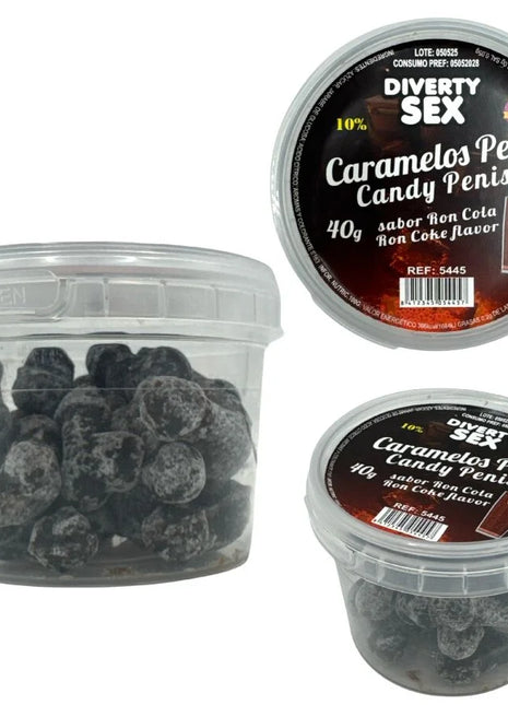 Transparenter plastikbehälter mit 20 dunklen karamelbonbons in penisform mit ron-cola-aroma diablo picante