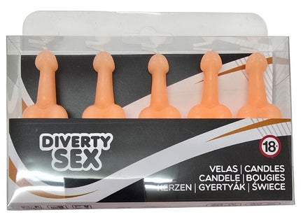 Set aus fünf pfirsichfarbenen silikonkerzen in penisform in transparenter verpackung diverty sex diablo picante