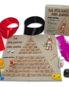 Das spiel diablo picante pyramide der liebe zeigt ein spielfeld mit ägyptischem pyramidenmotiv in beige und braun