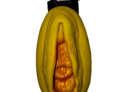 Gelber silikon bananen leichter mit metall top und schwarzen akzenten im produkt diablo picante goldfarbige leichtere vagina