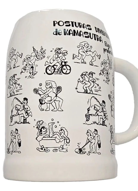 Weißer keramik bierkrug diablo picante mit schwarzen lustigen kamasutra motiven in linienzeichnung