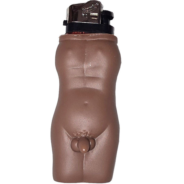 Brauner glänzender plastikfeuerzeug in form eines männlichen torsos mit definierten abdominals und genitalien diablo picante leichterer mulatte-mannkörper