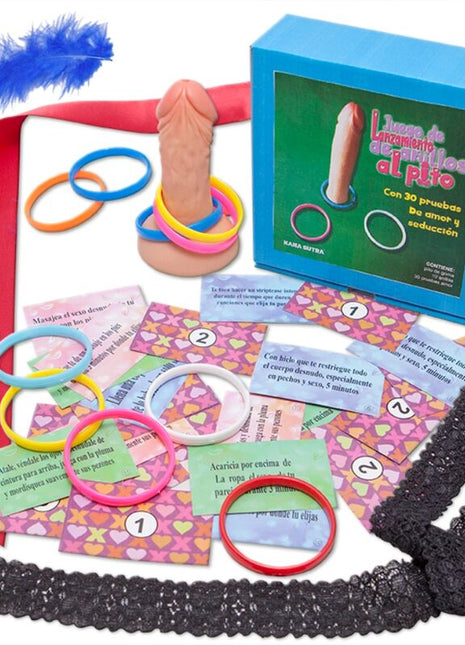 Tanfarbener silikon-dildo mit bunten latexringen am grund für penis-spiel diablo picante ringe