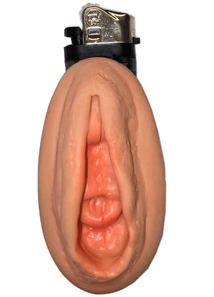 Pink silikon novelty leichter cover mit realistischem vaginaldesign und schwarzer plastikbasis für diablo picante leicht