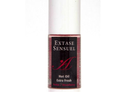 Ein schlanker weißer zylinderflasche extase sensuel massageöl mit extra frischem erdbeerduft 30 ml