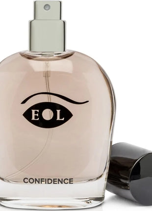 Ein eleganter transparenter parfümflakon aus glas mit zartem rosa schimmer und einem augenförmigen eol-logo