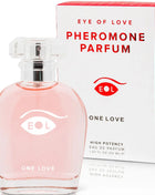 Ein pinkes glasparfümflakon mit klarem facettiertem deckel und einem augenförmigen logo eol phr parfum deluxe 50 ml