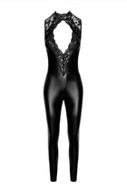F342 Wetlook Overall mit Spitzen Ausschnitt von Noir Handmade - S / schwarz - Overall