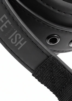 FETISH SUBMISSIVE – Handschellen aus veganem Leder mit Neopren-Futter & Griff - Handfesseln