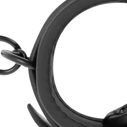 FETISH SUBMISSIVE - POSITION MIT OFFENEN BEINEN UND HANDSCHELLEN MIT NOPRENE-FUTTER - Handschellen