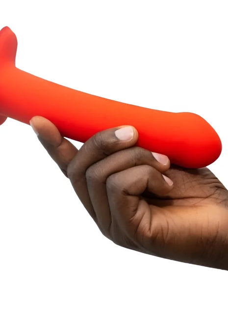 Hellroter silikon dildo fun factory magnum wild olive mit abgerundetem, konischem design und knopfbefindet am kopf