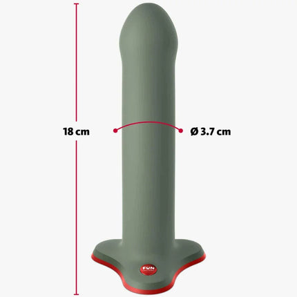 Matte salbeigrüner 18 cm großer phallusförmiger dildo mit rotem rand und fun factory logo in wild olive farbe
