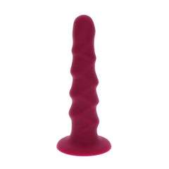 Ein tiefroter, gerippter silikon-analplug mit flachem grund und strukturierter oberfläche 12 cm lang