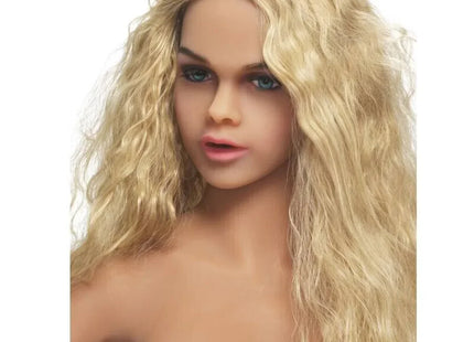 HIDDEN DESIRE - BANGER BABE HELEN
