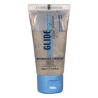 Ein durchsichtiges silikonfreies gleitmittel auf wasserbasis hot glide liquid pleasure 30 ml mit blauem deckel