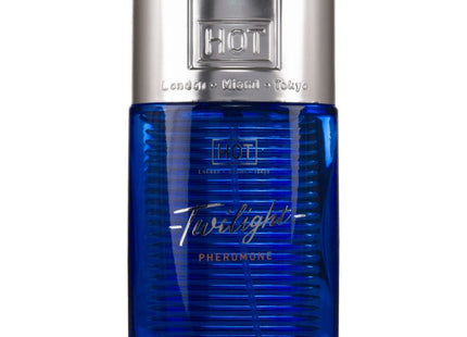 Blauer glasflakon hot twilight pheromon eau de parfum für männer mit silberkappe und vertikalen rillen 50 ml